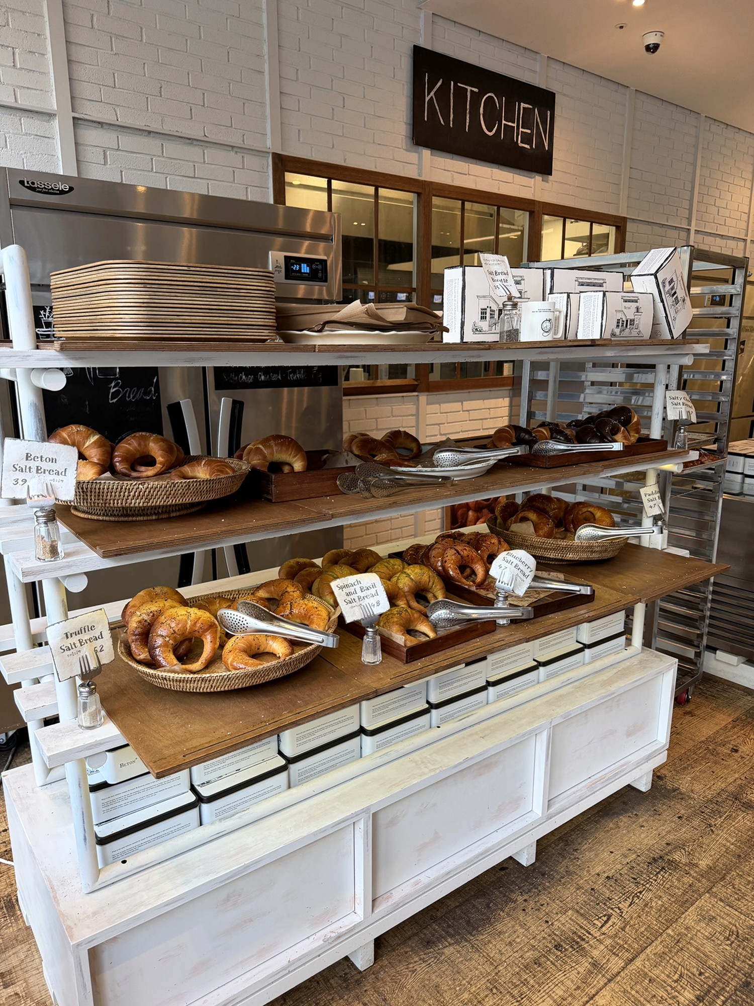 Artisanal bakery display